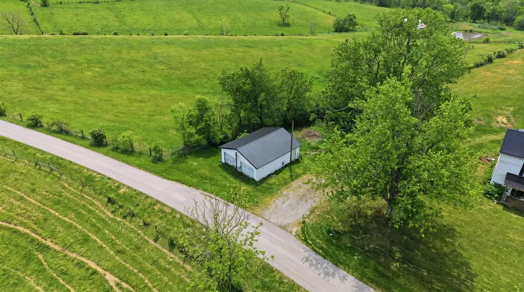 650 Gillispie Road Carlisle KY 40311