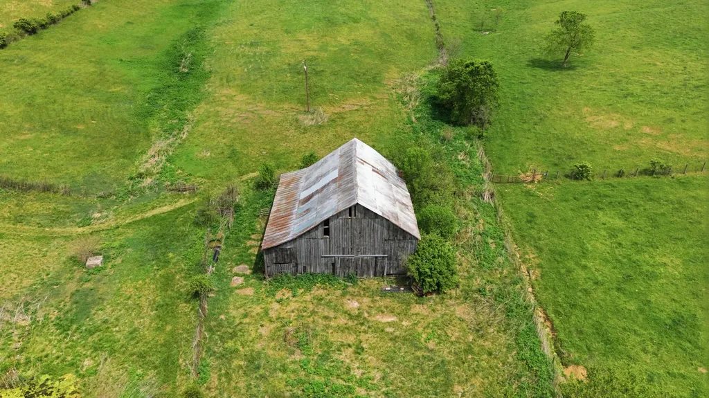 650 Gillispie Road Carlisle KY 40311