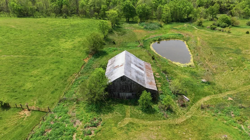650 Gillispie Road Carlisle KY 40311