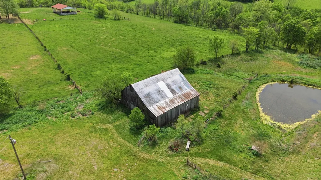 650 Gillispie Road Carlisle KY 40311