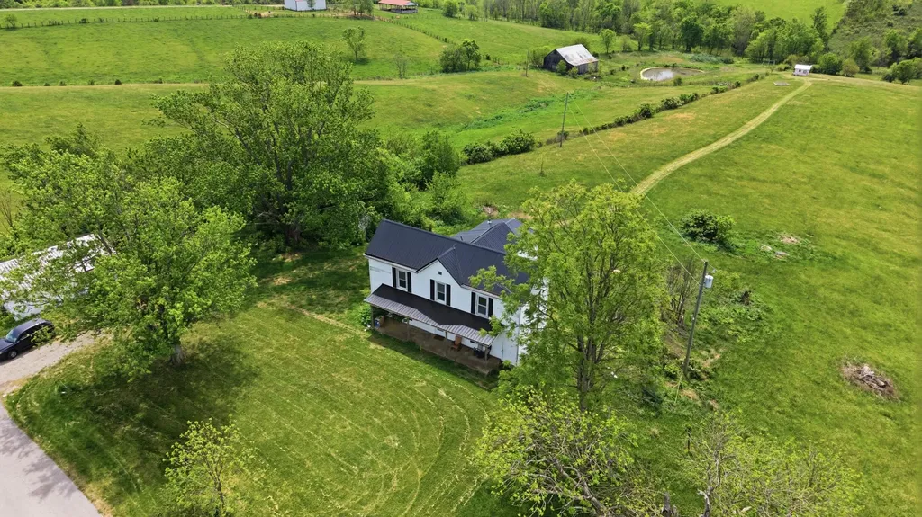 650 Gillispie Road Carlisle KY 40311