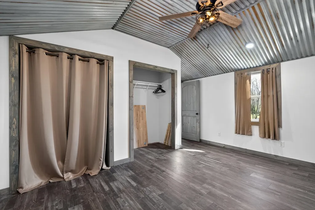 1810 Twin Creek Road Sadieville KY 40370