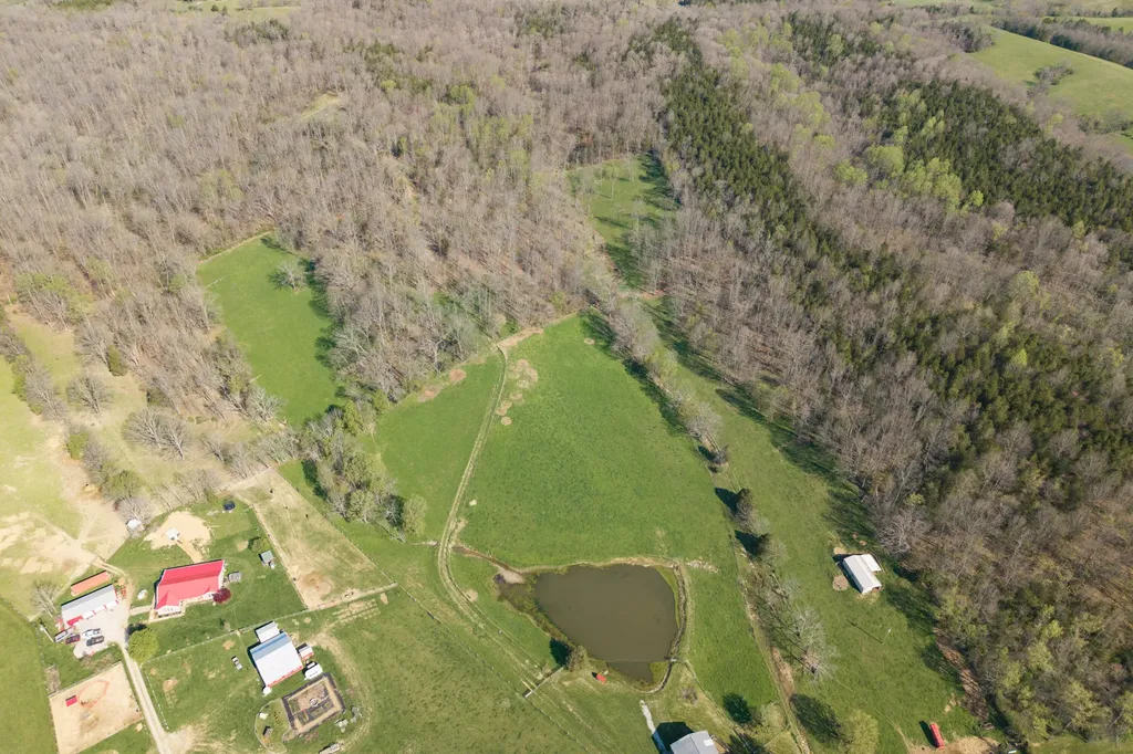1810 Twin Creek Road Sadieville KY 40370