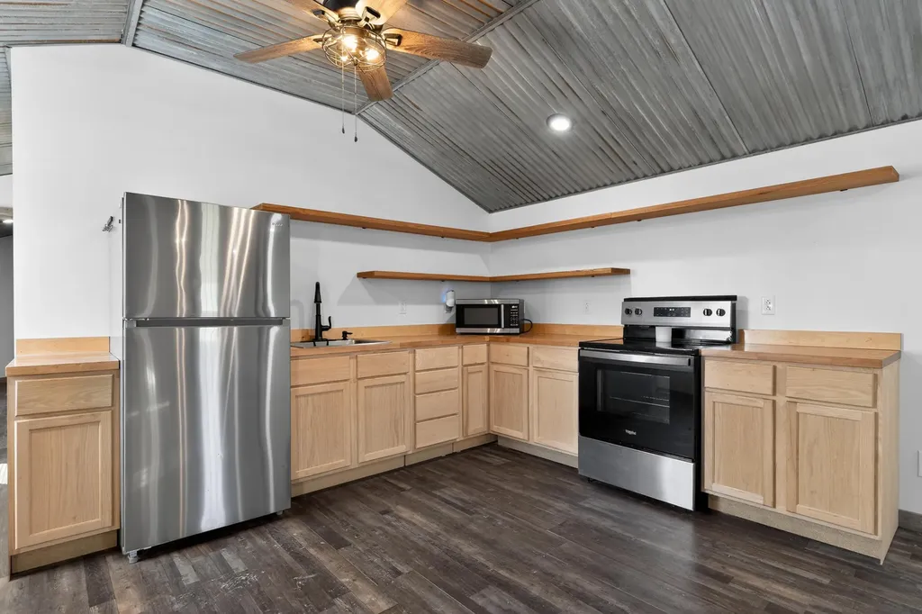 1810 Twin Creek Road Sadieville KY 40370