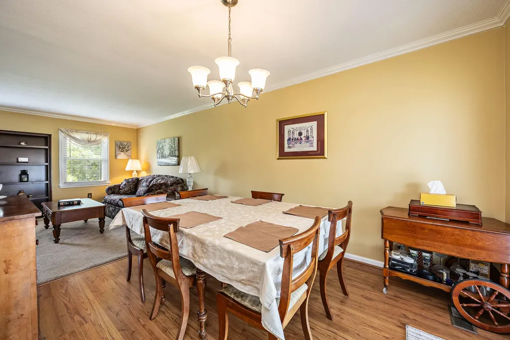 613 Longview Road Danville KY 40422
