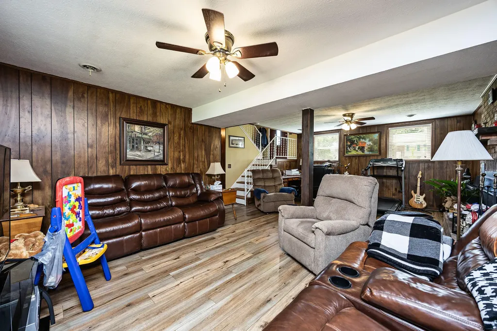613 Longview Road Danville KY 40422