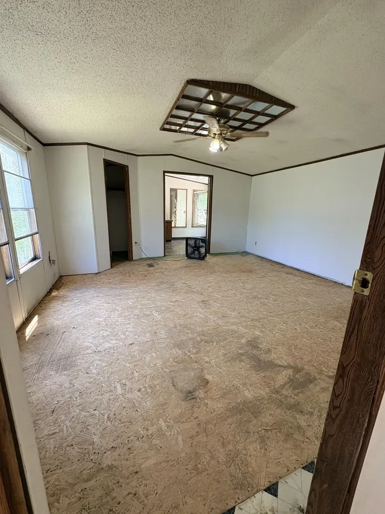 1972 Garvin Ridge Road Olive Hill KY 41164