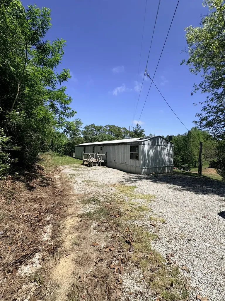 1972 Garvin Ridge Road Olive Hill KY 41164