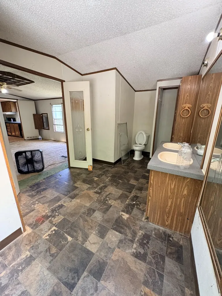 1972 Garvin Ridge Road Olive Hill KY 41164