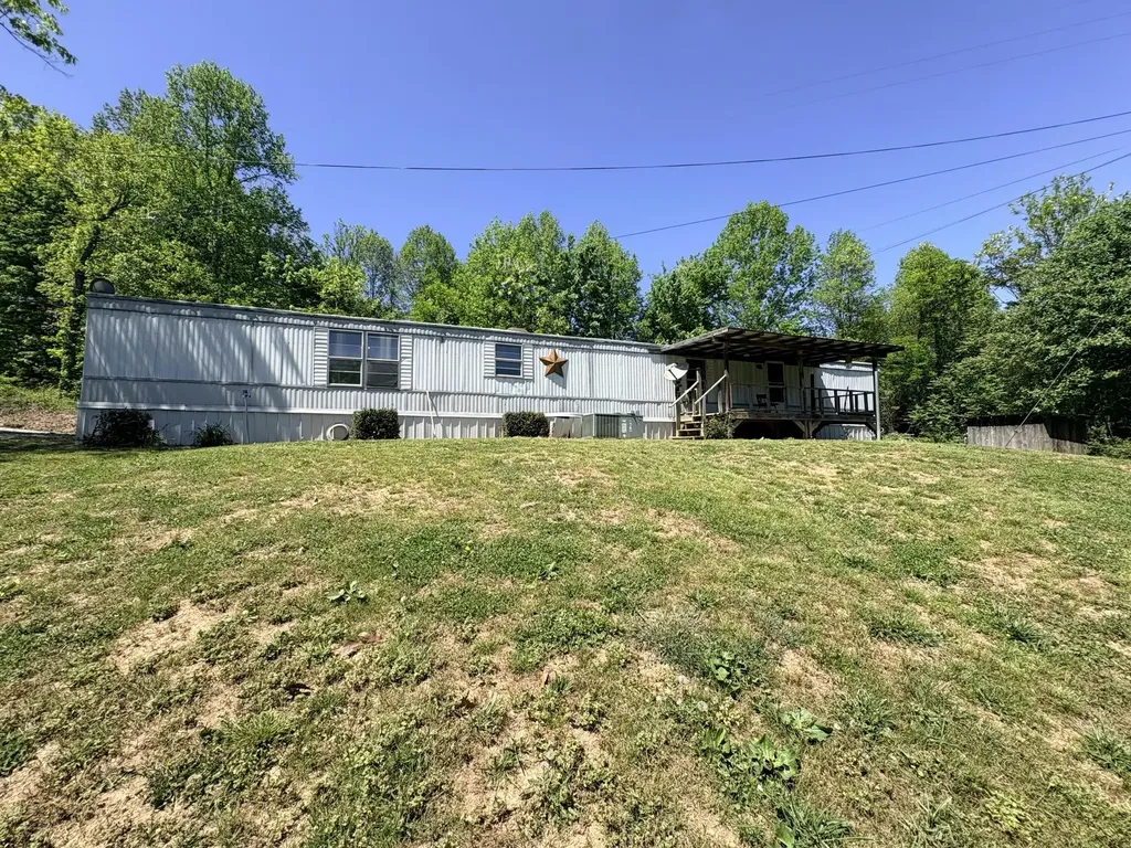 1972 Garvin Ridge Road Olive Hill KY 41164