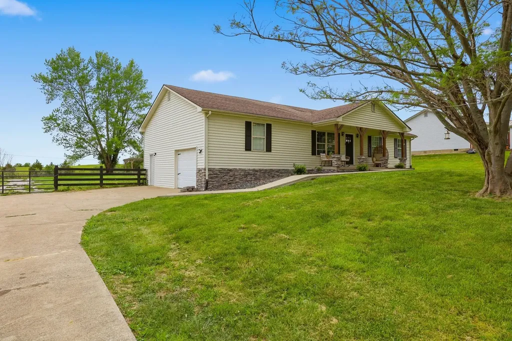 2205 Box Ankle Road Richmond KY 40475