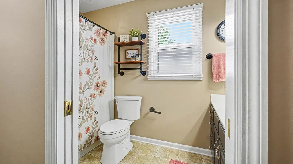 1129 Iron Lace Court Lexington KY 40509