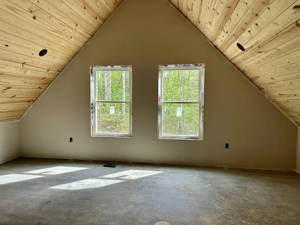 117 Apple Valley Way East Bernstadt KY 40729