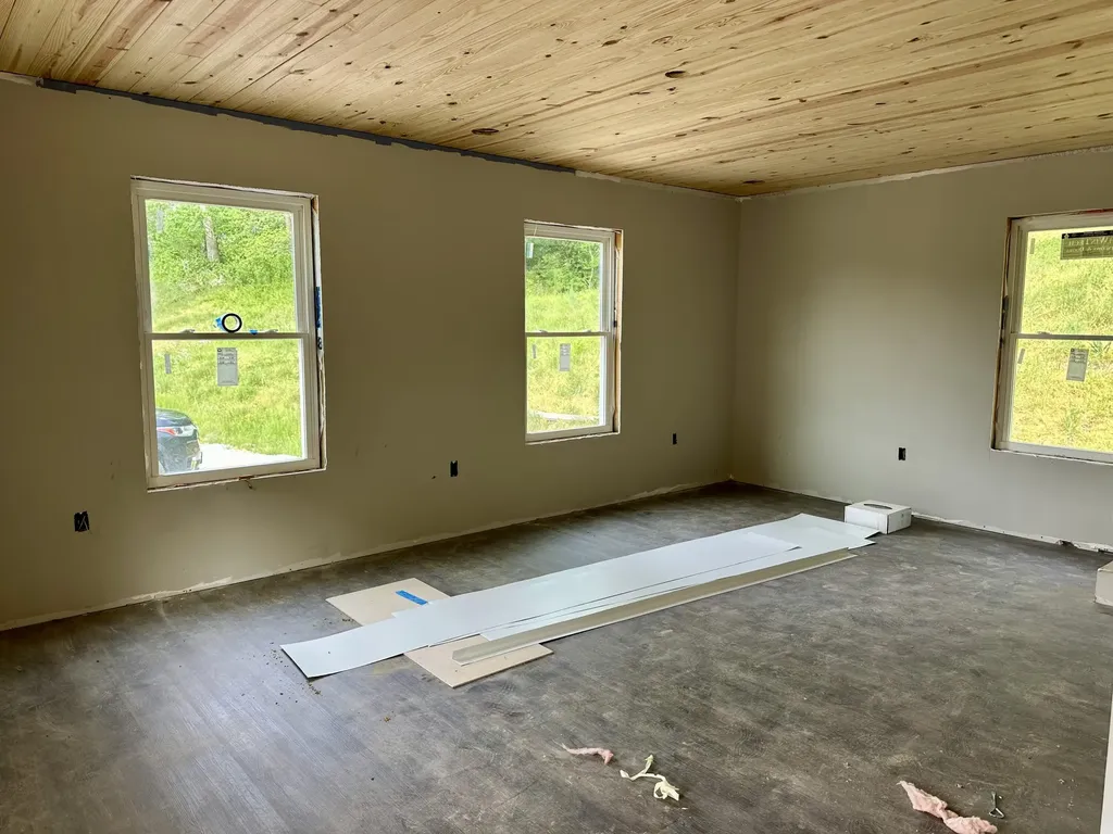 117 Apple Valley Way East Bernstadt KY 40729