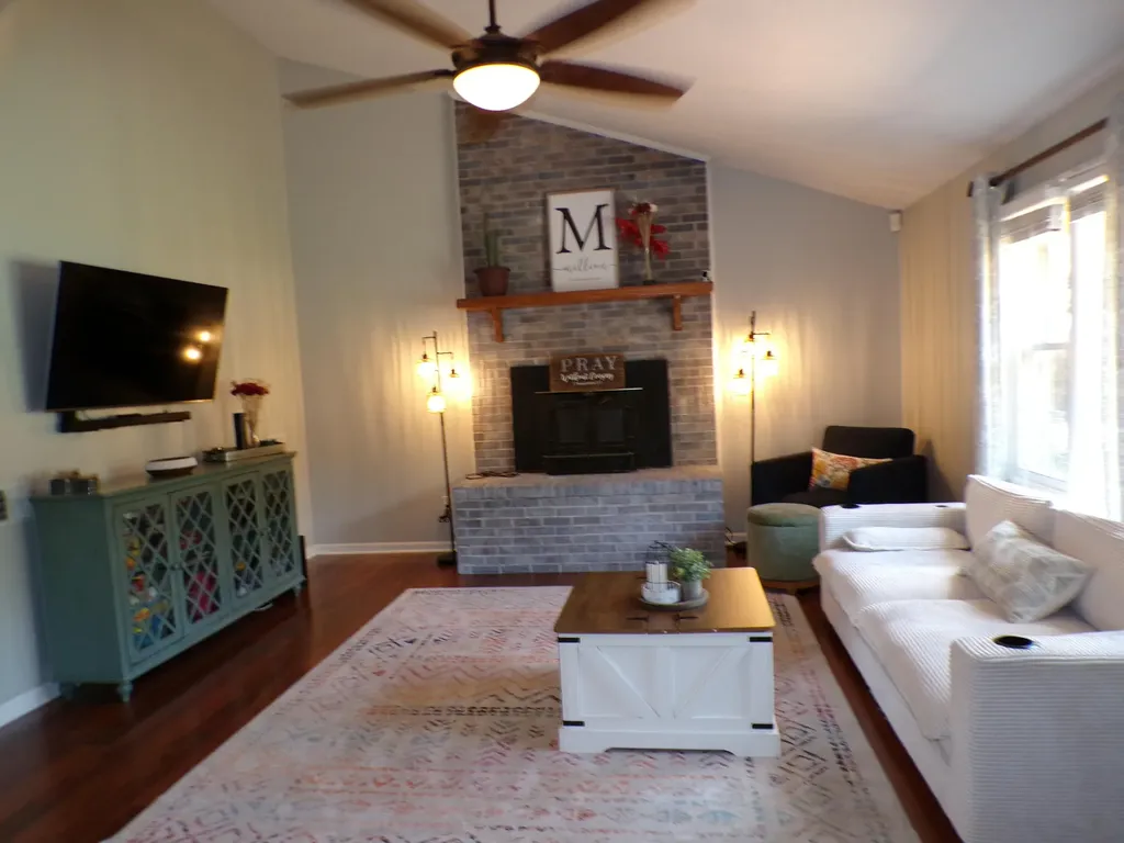 101 Rolling Ridge Drive Berea KY 40403