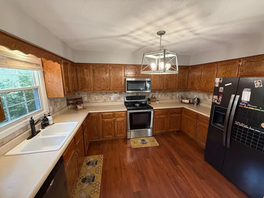 101 Rolling Ridge Drive Berea KY 40403