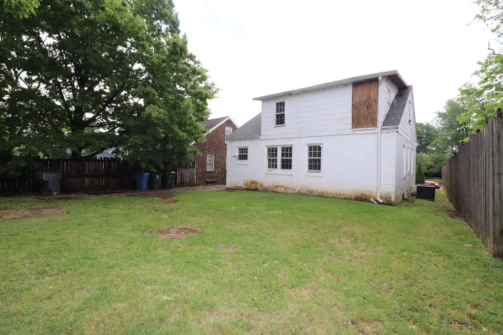 1211 Liggett Street Lexington KY 40508