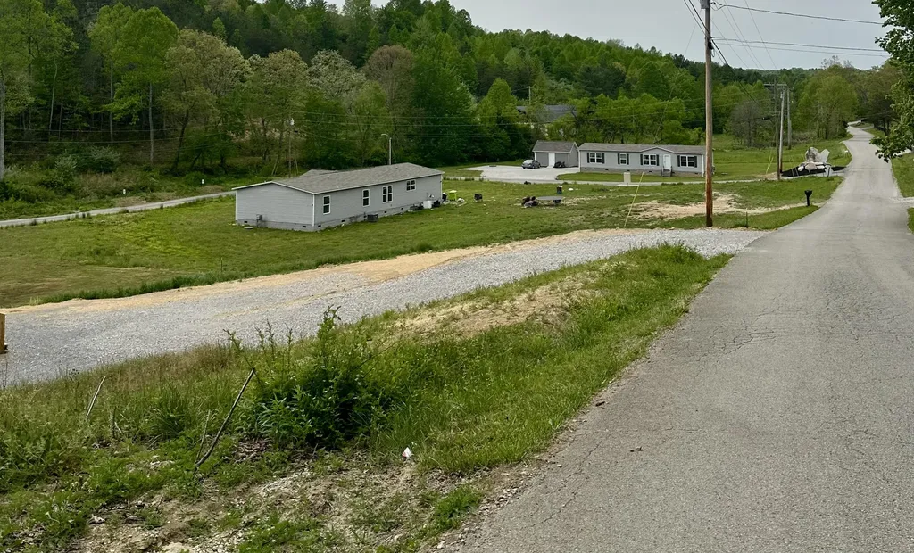 767 Hensley Road East Bernstadt KY 40729