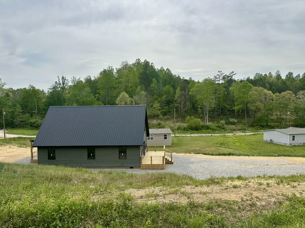 767 Hensley Road East Bernstadt KY 40729