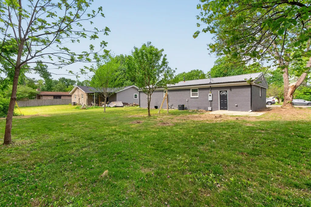 112 Leslie Drive Berea KY 40403
