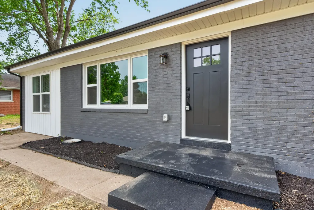 112 Leslie Drive Berea KY 40403