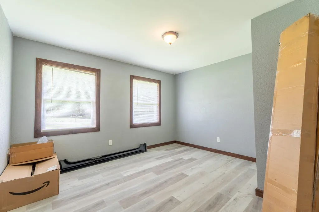 134 Poley Ellis Lane Pine Knot KY 42635