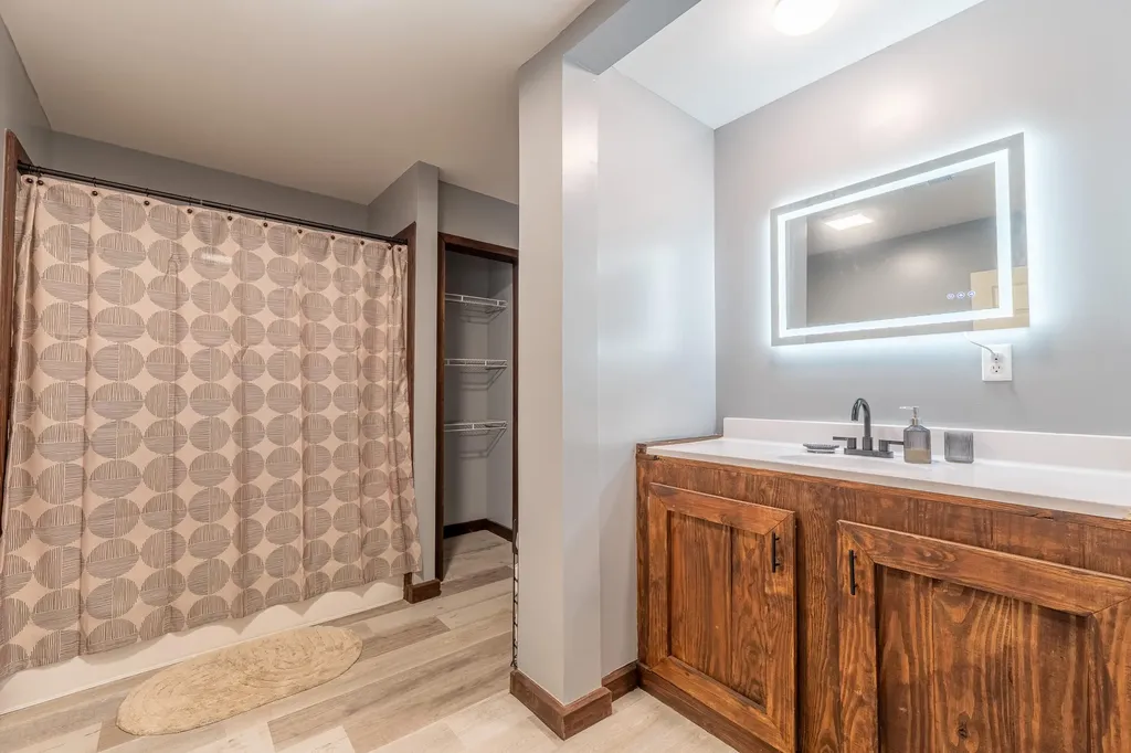 134 Poley Ellis Lane Pine Knot KY 42635