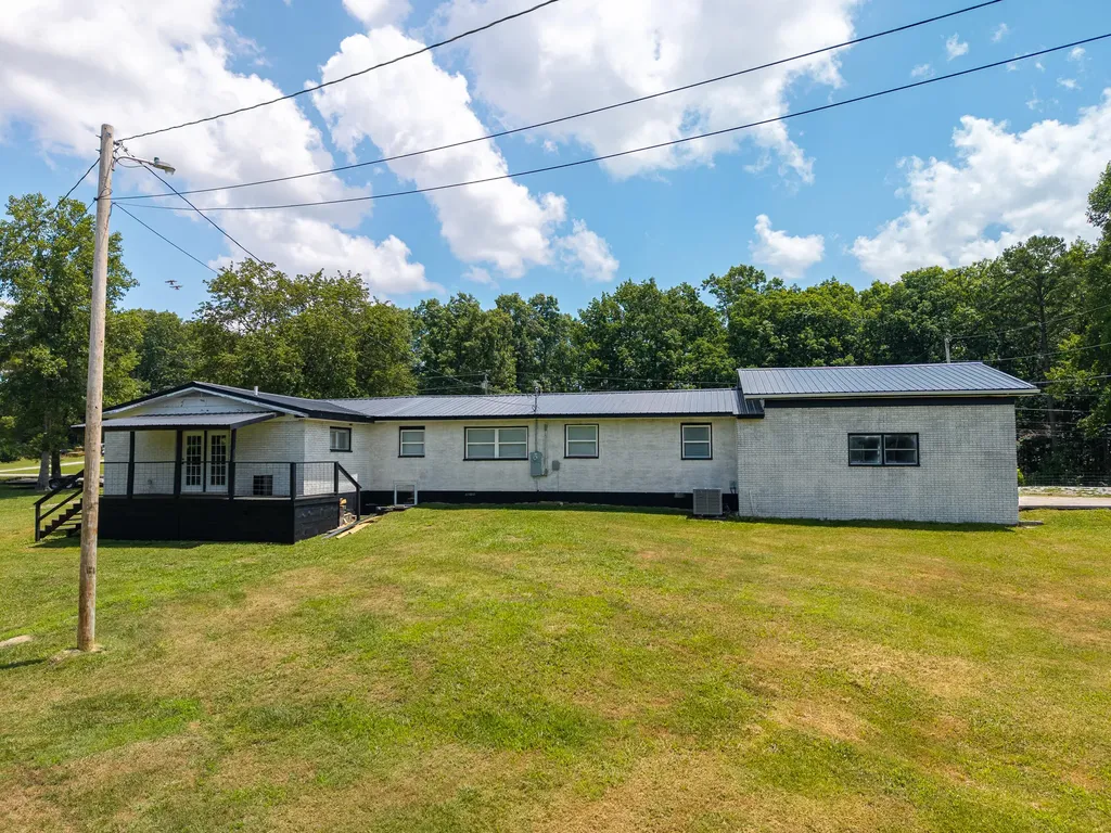 134 Poley Ellis Lane Pine Knot KY 42635