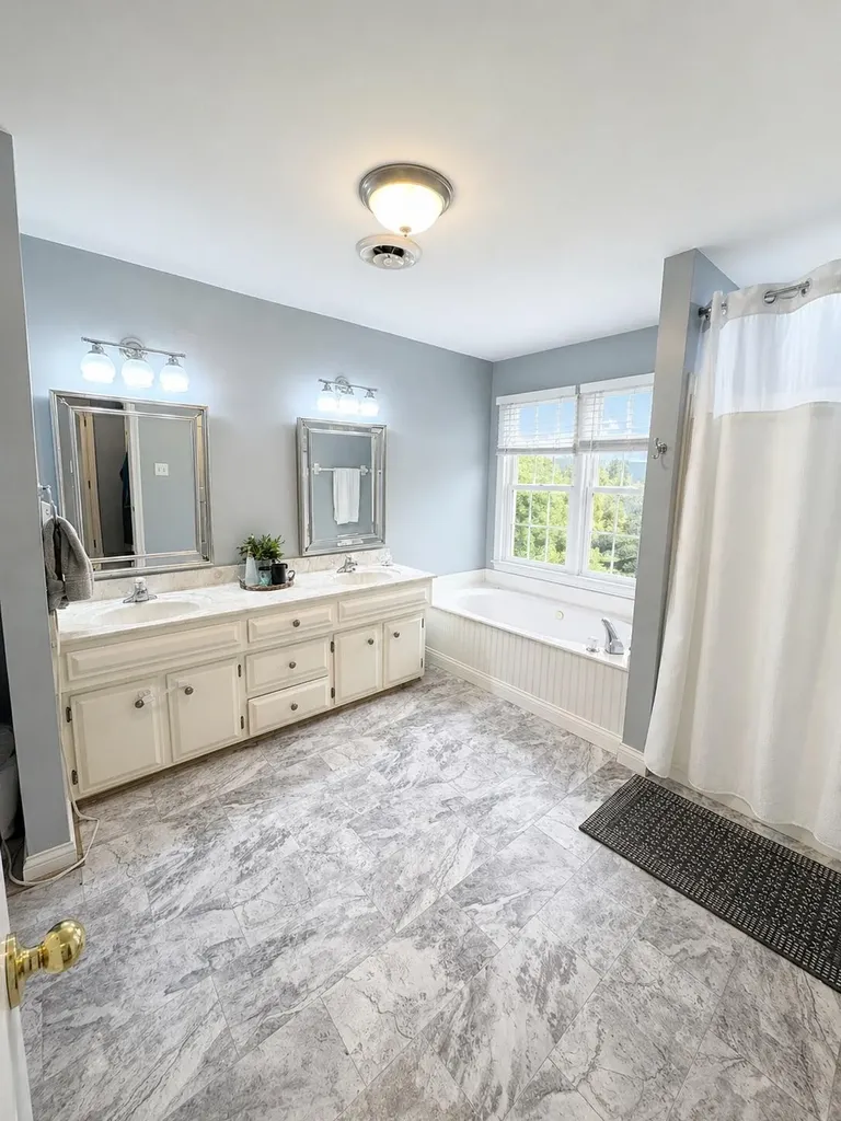 4673 Collinswood Drive Lexington KY 40515