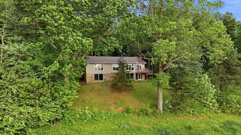 154 Flat Lick Road London KY 40744