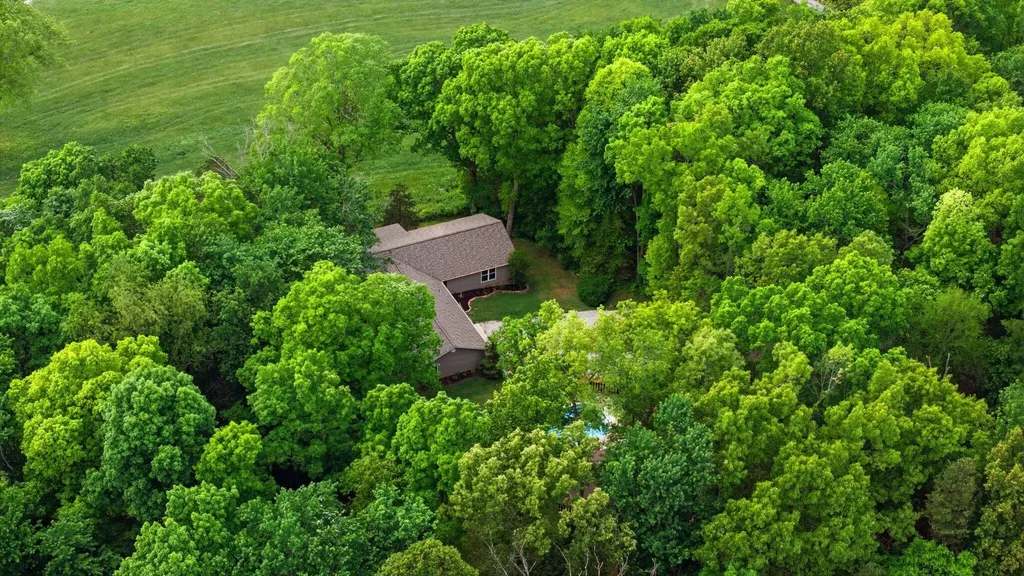 154 Flat Lick Road London KY 40744