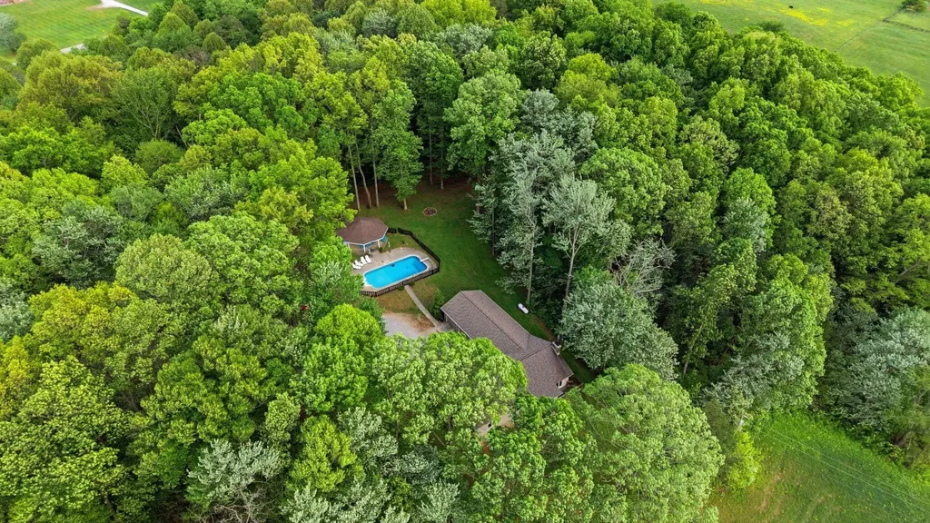 154 Flat Lick Road London KY 40744