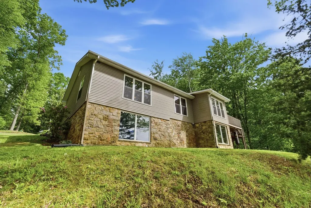 154 Flat Lick Road London KY 40744