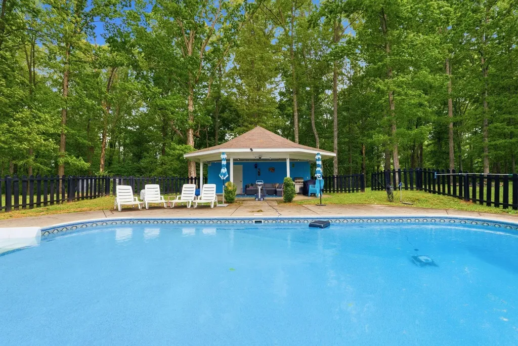 154 Flat Lick Road London KY 40744
