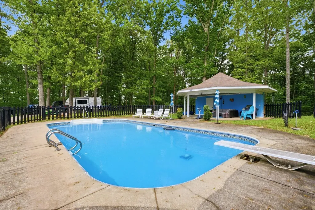 154 Flat Lick Road London KY 40744
