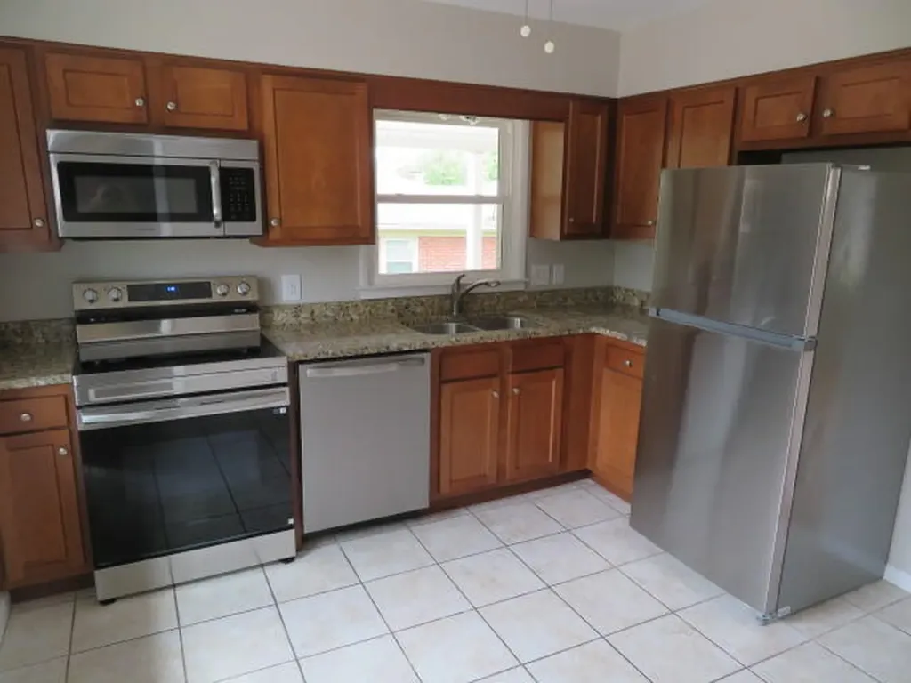 123 Sunset Heights Winchester KY 40391