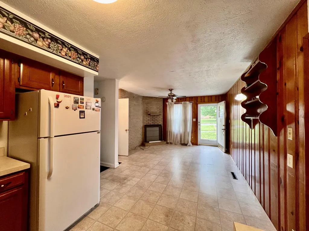 86 Bon-haven Avenue Winchester KY 40391