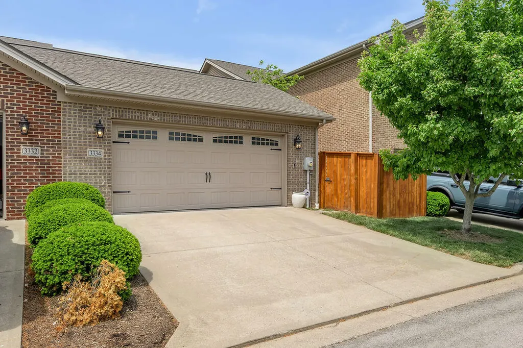 3334 Beacon Street Lexington KY 40513