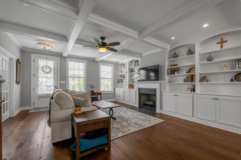 3334 Beacon Street Lexington KY 40513