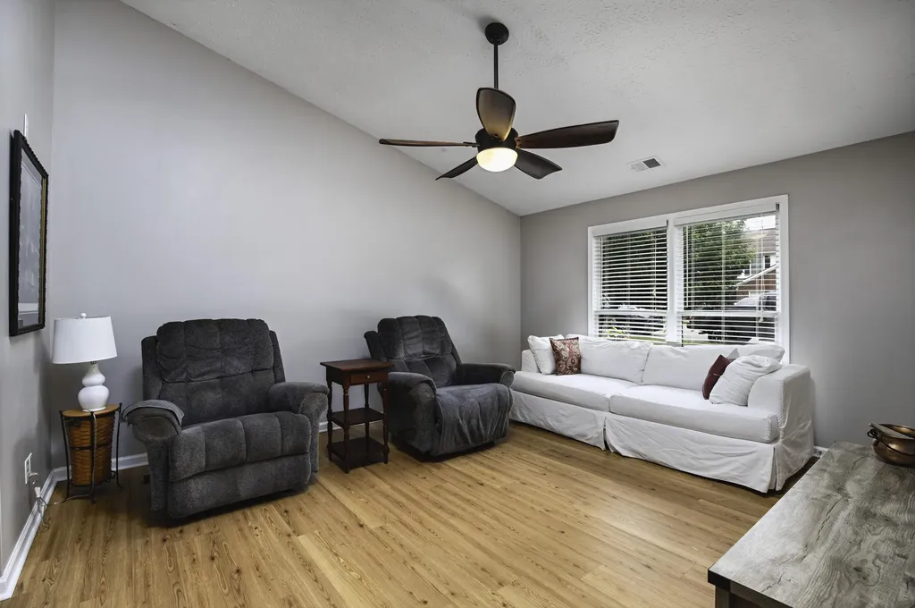 326 Dogwood Court Versailles KY 40383