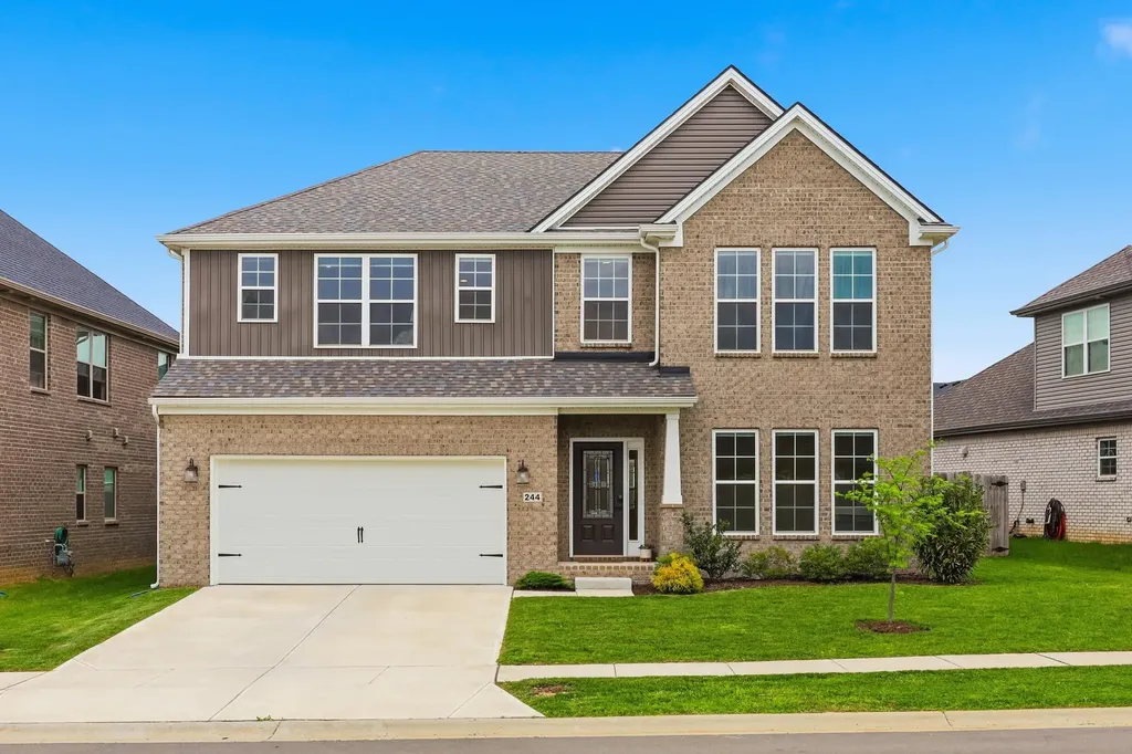 244 Squires Circle Lexington KY 40515