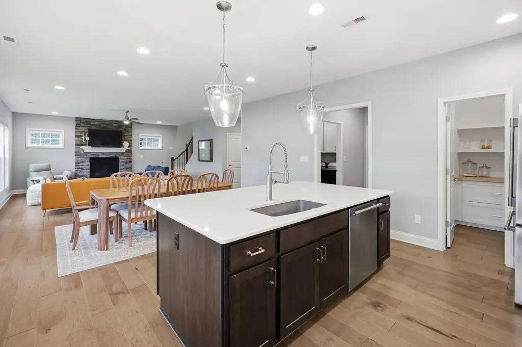 244 Squires Circle Lexington KY 40515
