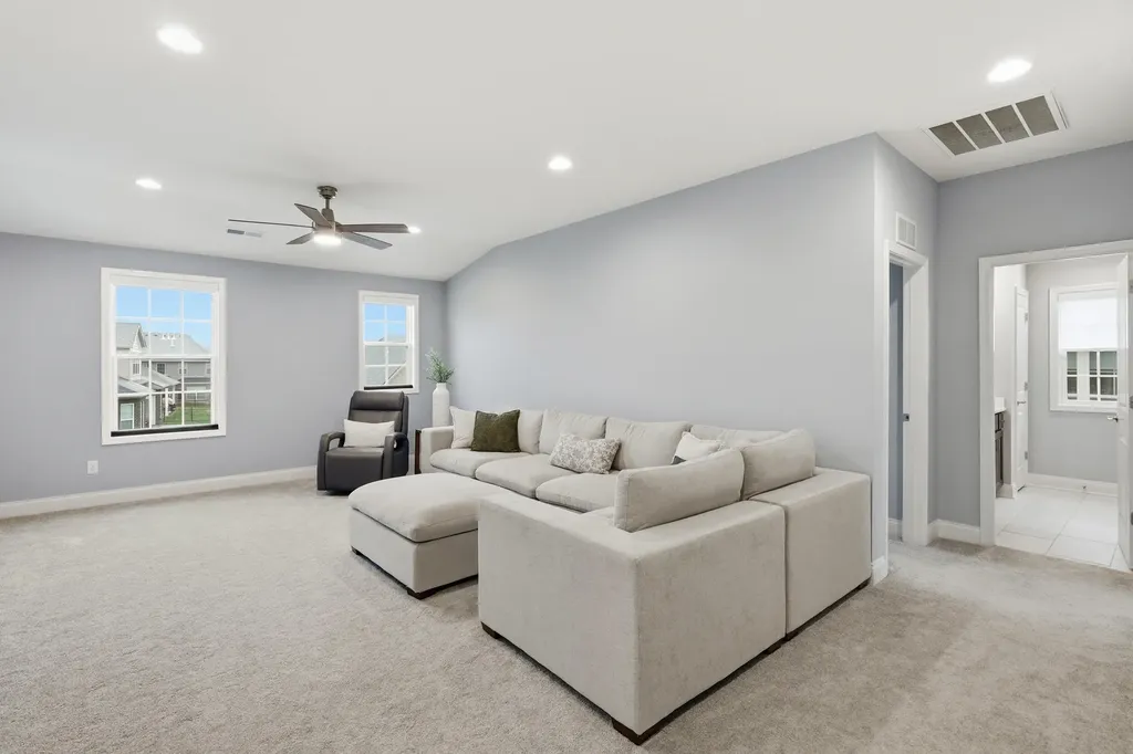 244 Squires Circle Lexington KY 40515