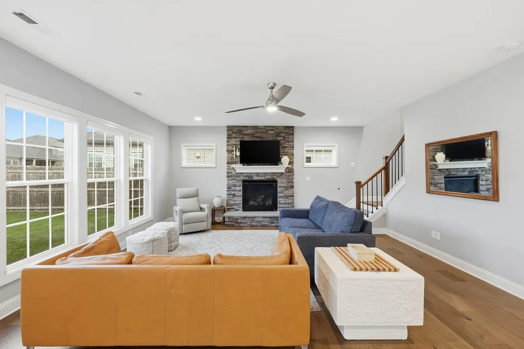 244 Squires Circle Lexington KY 40515