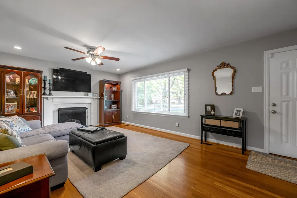 352 Albany Road Lexington KY 40503