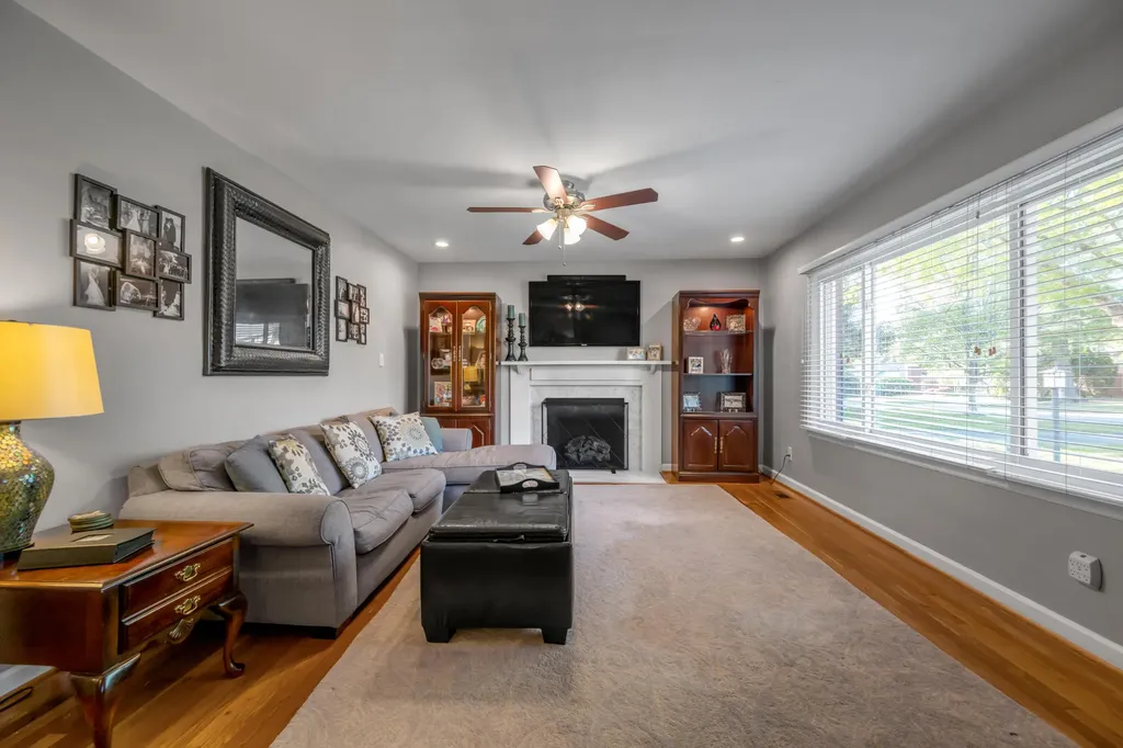 352 Albany Road Lexington KY 40503