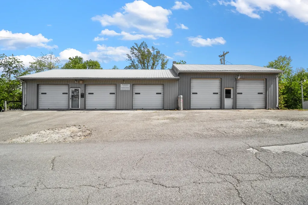 155 Lodge Hall Road Mckee KY 40447