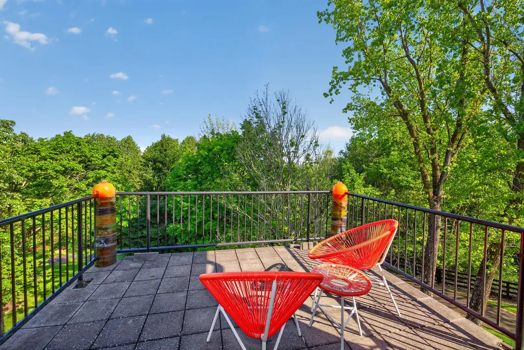 300 Chrisman Lane Danville KY 40422