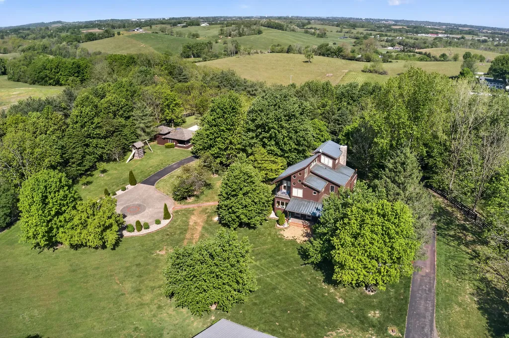 300 Chrisman Lane Danville KY 40422