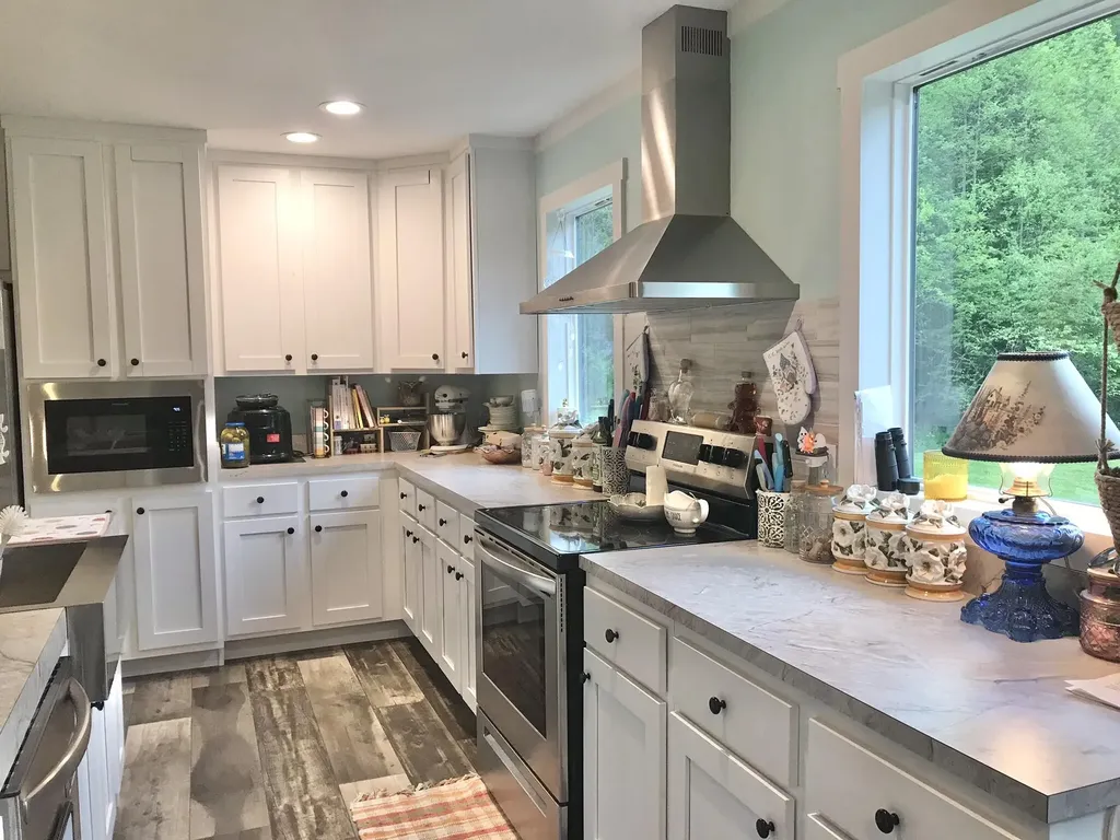 528 Skaggs Drive Martha KY 41159